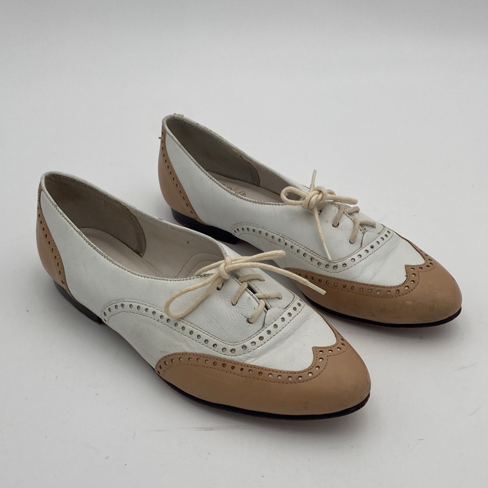 Vintage GH Bass Women Two-Tone Oxford Shoes leather casual retro Y2K office goth